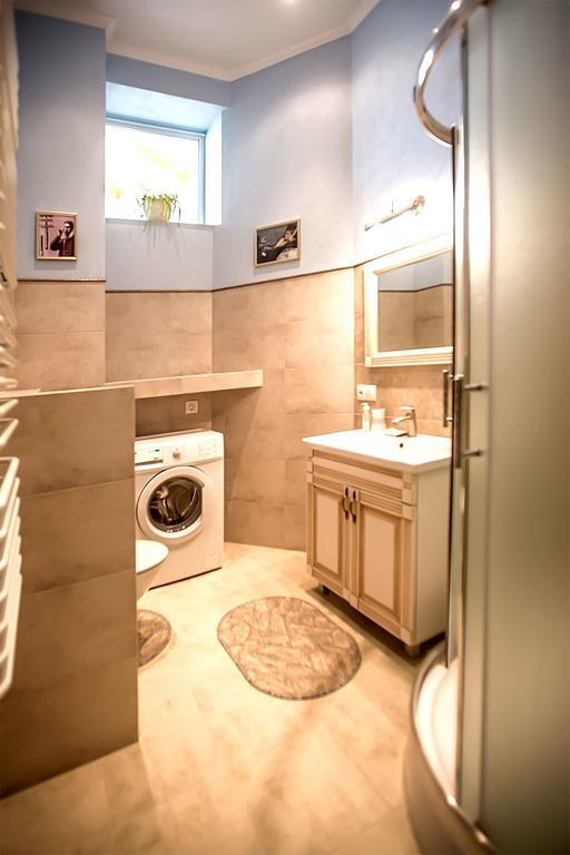 Gorgeous Apartments In Historical Center Of Lvov Kültér fotó